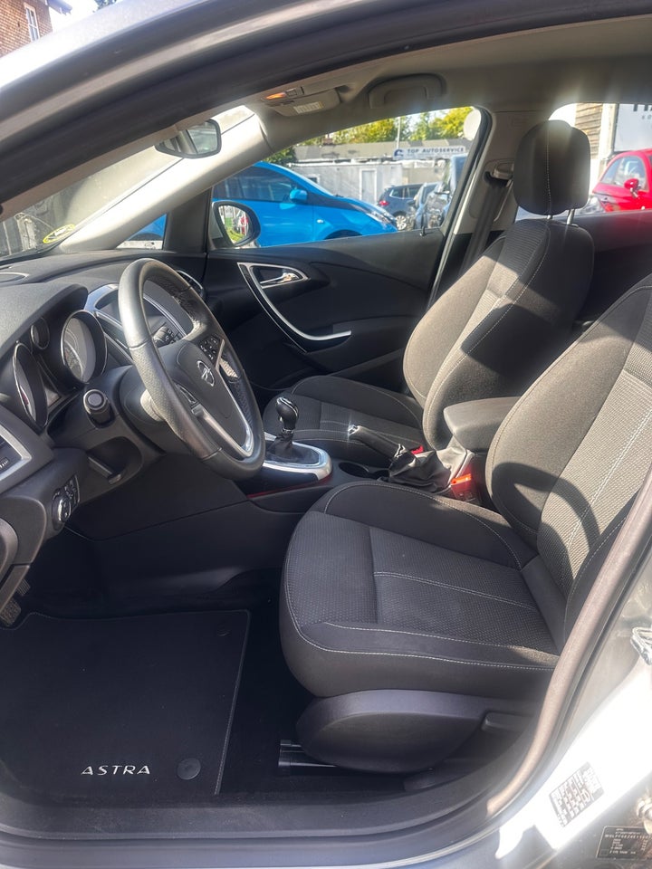Opel Astra 1,6 T 170 Sport 5d