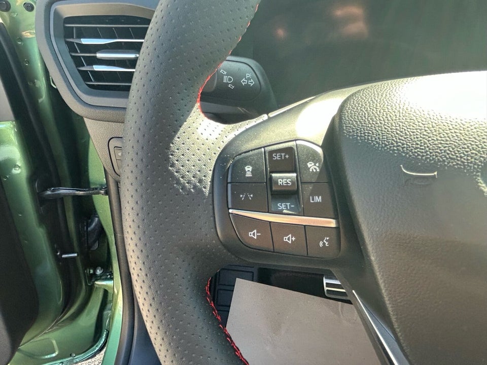 Ford Kuga 2,5 PHEV ST-Line X CVT 5d