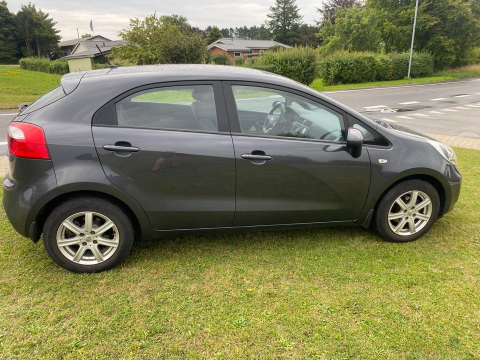 Kia Rio 1,1 CRDi 75 Comfort 5d