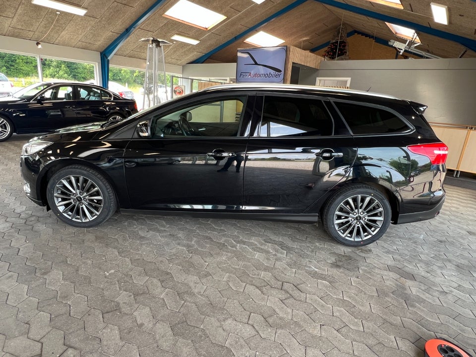 Ford Focus 1,0 SCTi 125 Titanium stc. 5d