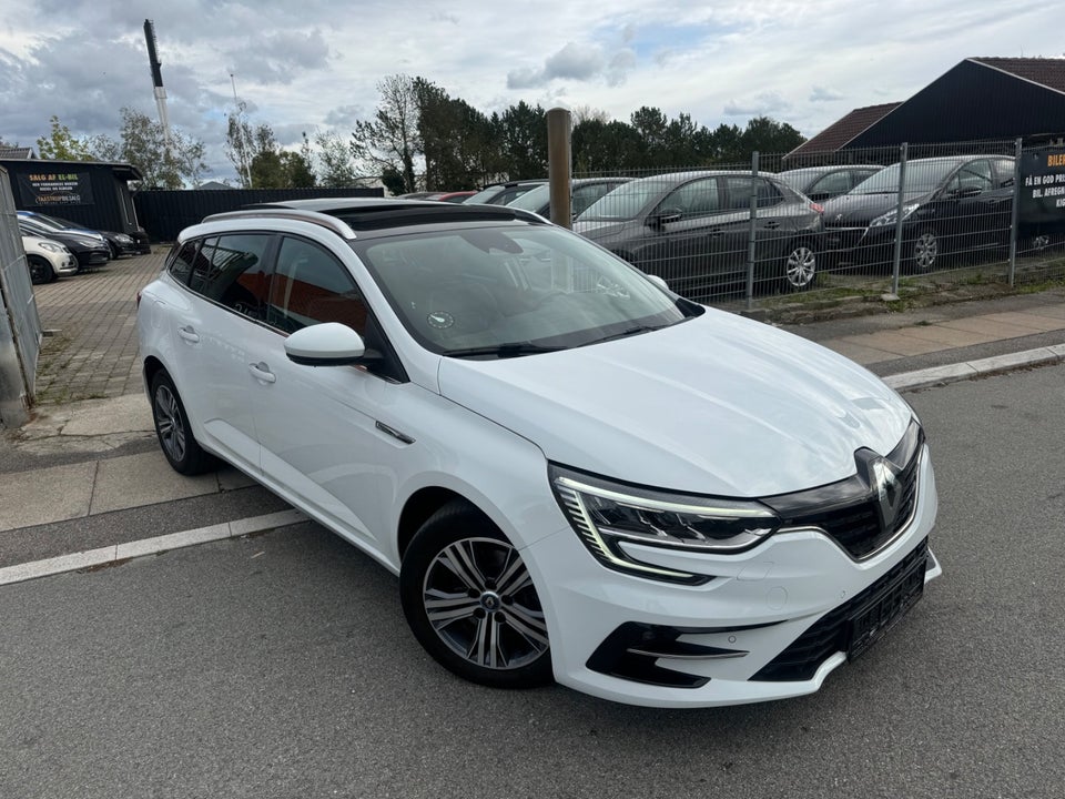 Renault Megane IV 1,6 E-Tech Intens Sport Tourer 5d