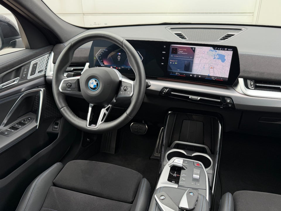 BMW iX2 eDrive20 M-Sport 5d