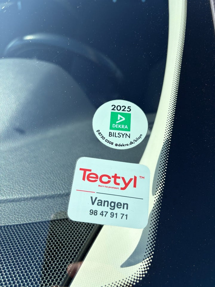 Nissan Qashqai 1,3 Dig-T 140 N-Connecta 5d