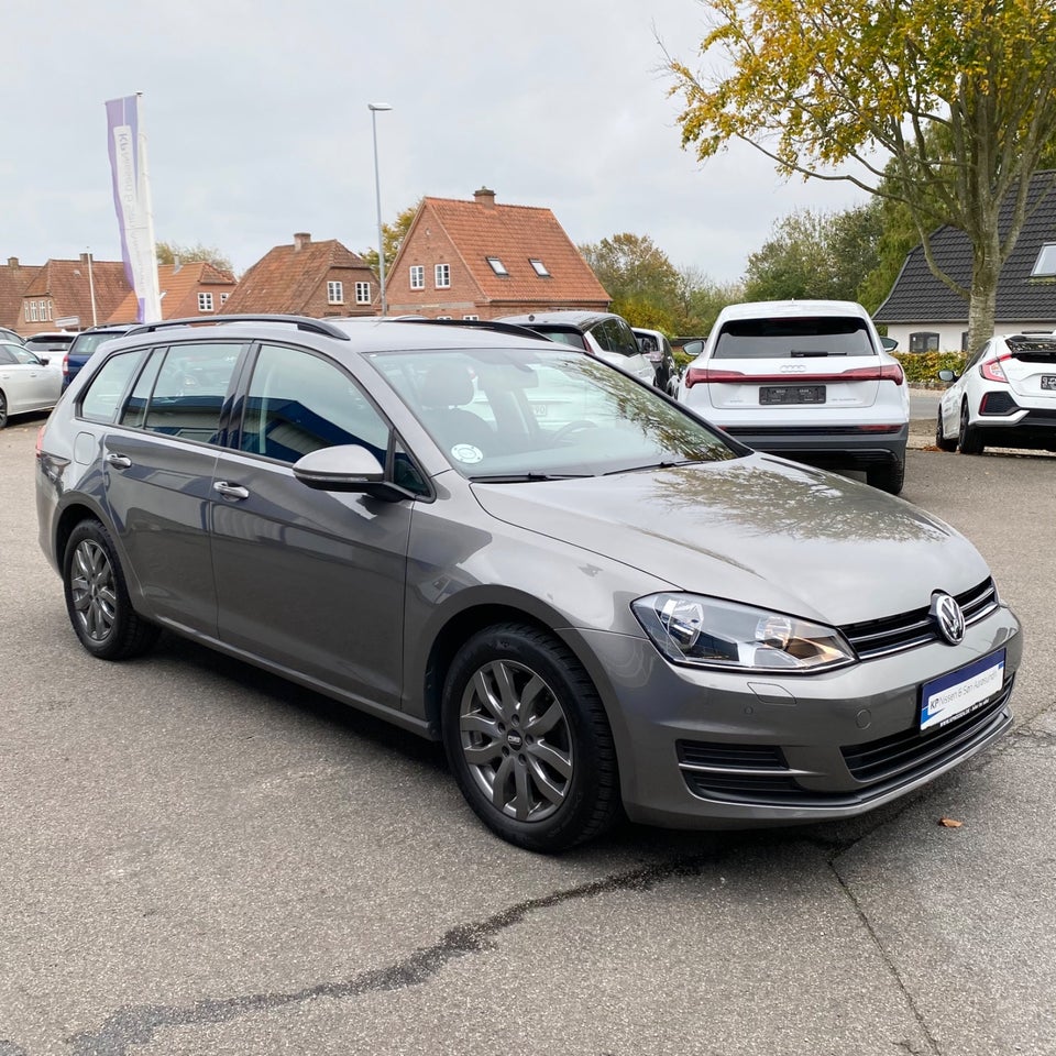 VW Golf VII 1,4 TSi 125 Trendline Variant 5d