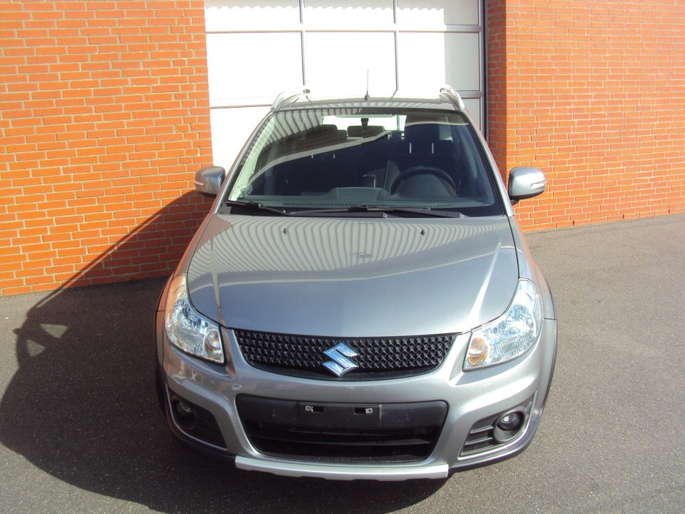 Suzuki SX4 1,6 CombiBack Tour 5d