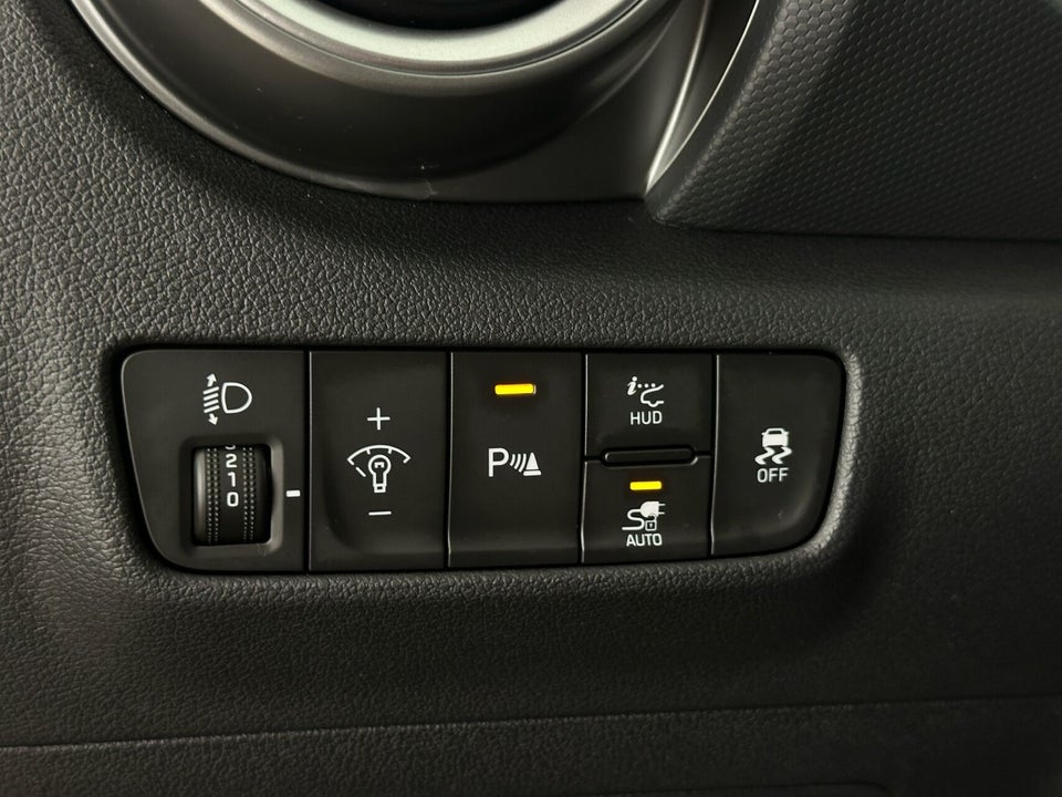 Hyundai Kona 64 EV Ultimate 5d