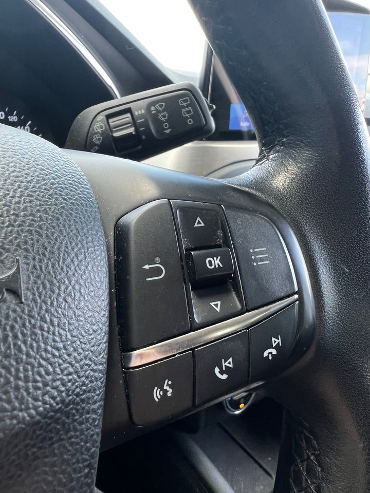 Ford Focus 1,0 EcoBoost Titanium stc. 5d