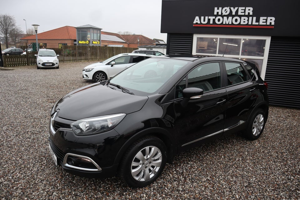 Renault Captur 0,9 TCe 90 Expression 5d