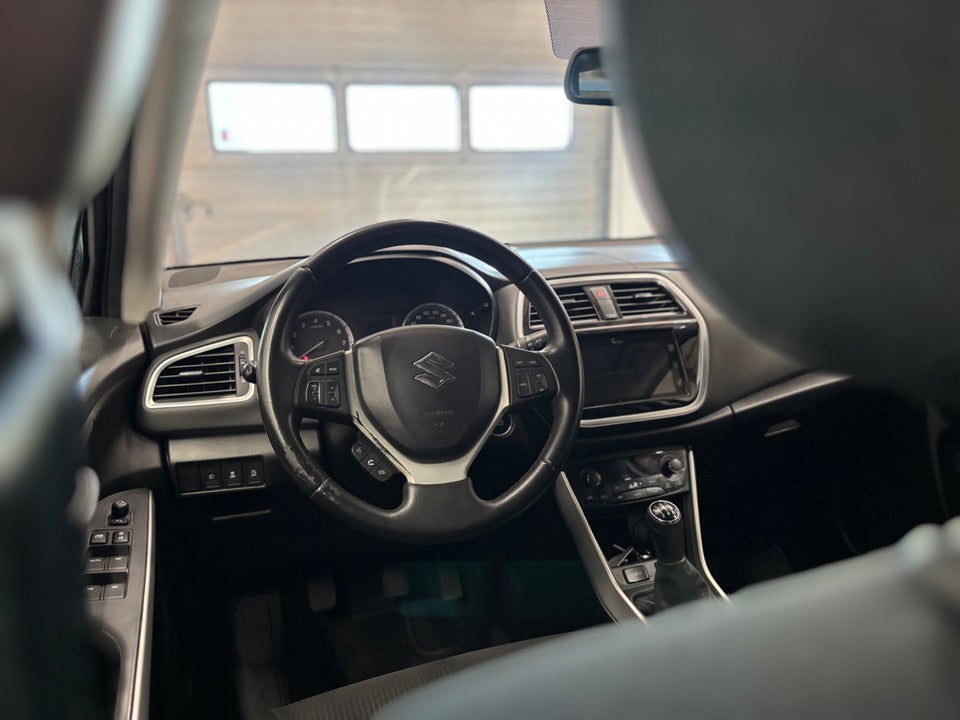 Suzuki S-Cross 1,0 Boosterjet Active 5d