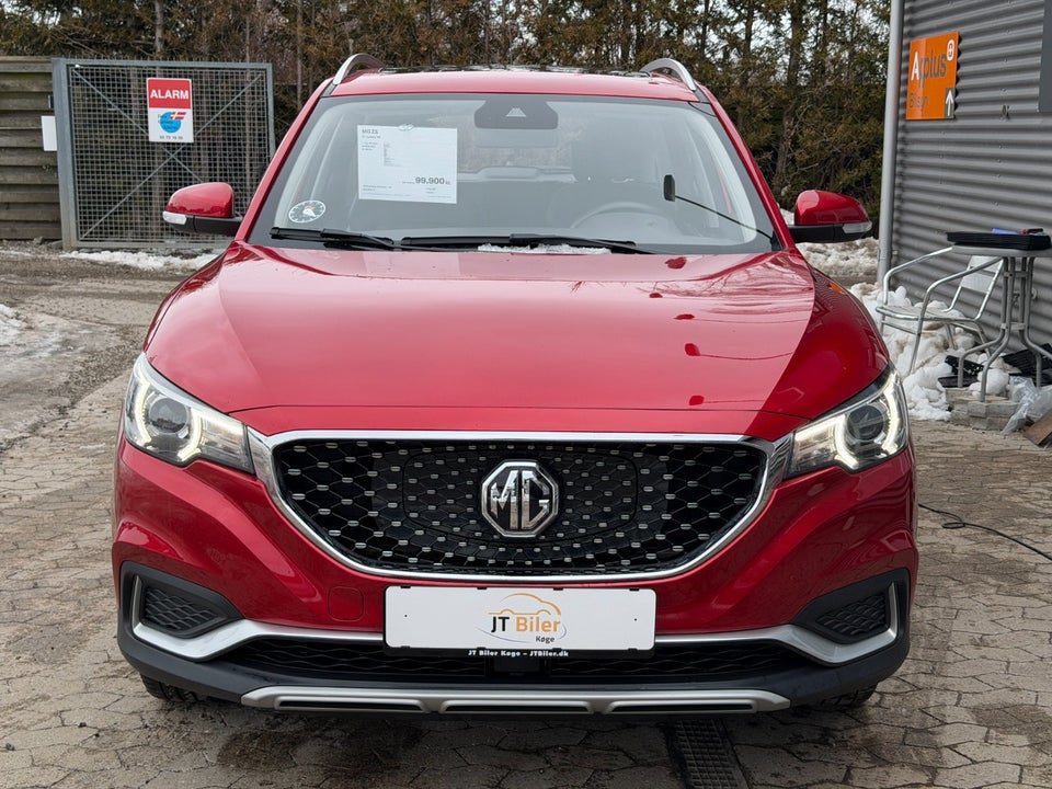 MG ZS EV Luxury 5d