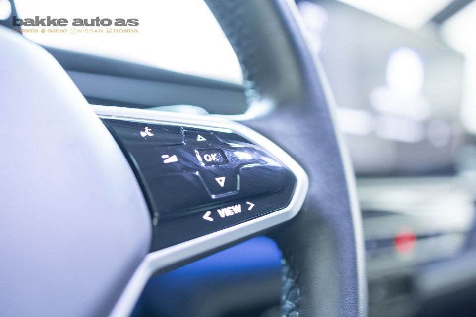 VW ID.Buzz 77 Pro SWB 5d