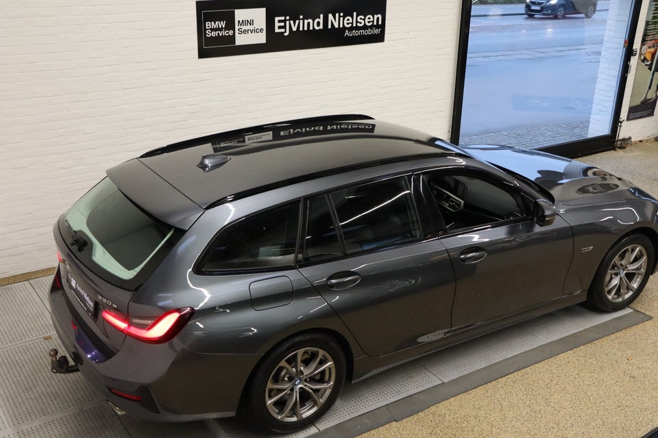 BMW 330e 2,0 Touring Sport Line aut. 5d