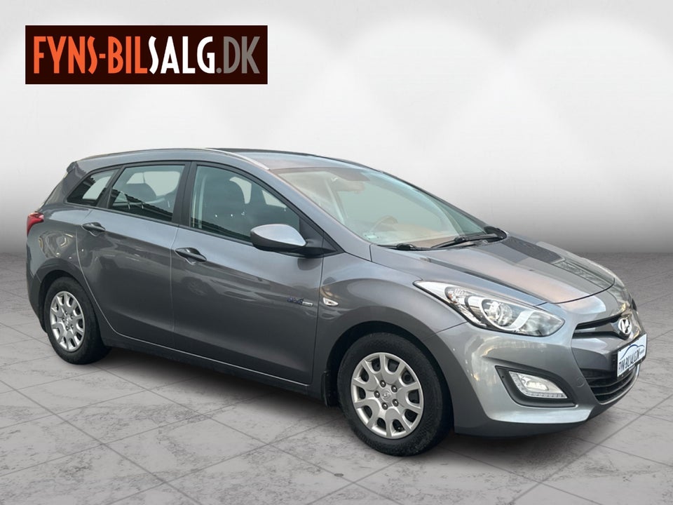 Hyundai i30 1,6 CRDi 110 Comfort Go! CW 5d