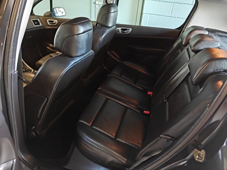 Peugeot 307 2,0 XS 5d