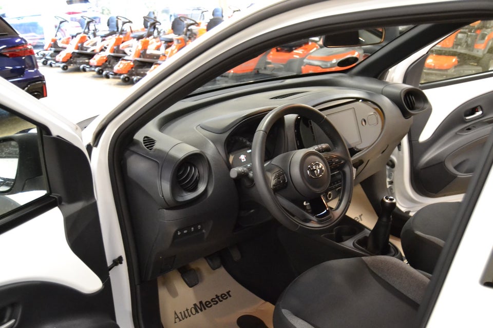 Toyota Aygo X 1,0 Active 5d