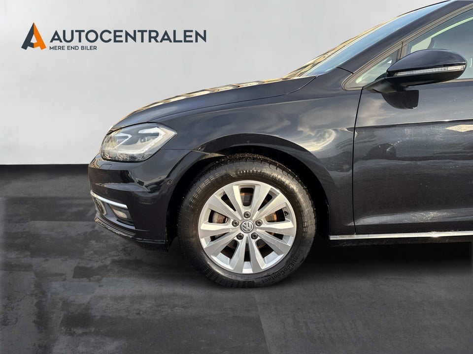 VW Golf VII 1,5 TSi 150 Plus Variant DSG 5d