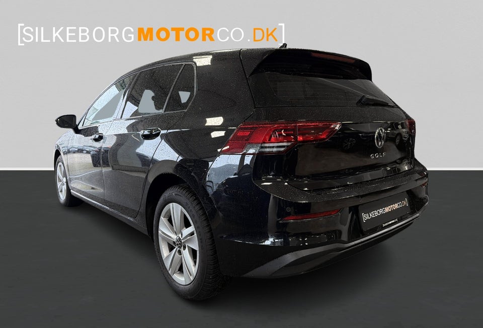 VW Golf VIII 2,0 TDi 115 Life DSG 5d