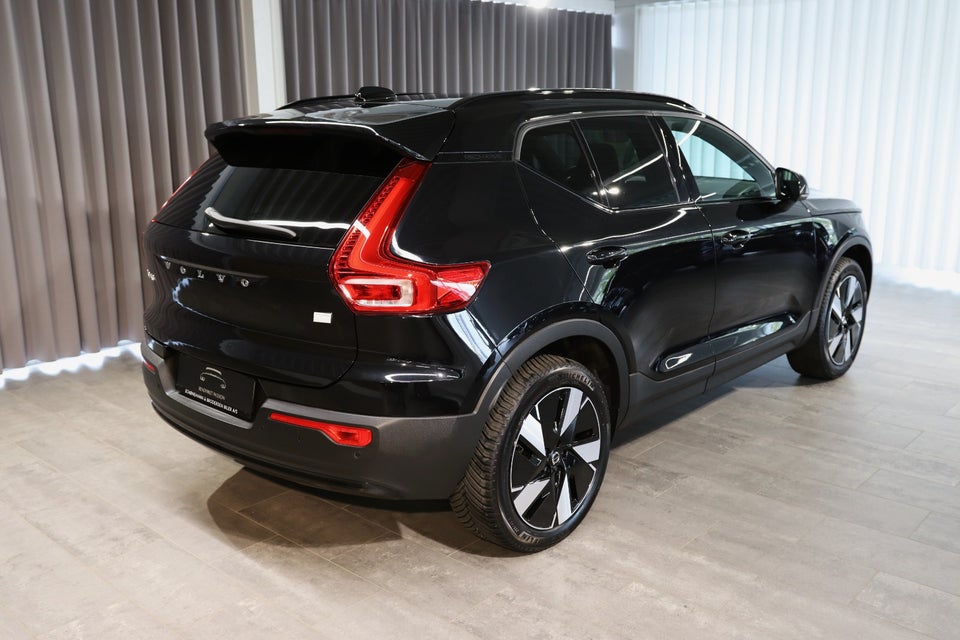 Volvo XC40 ReCharge Extended Range Plus 5d