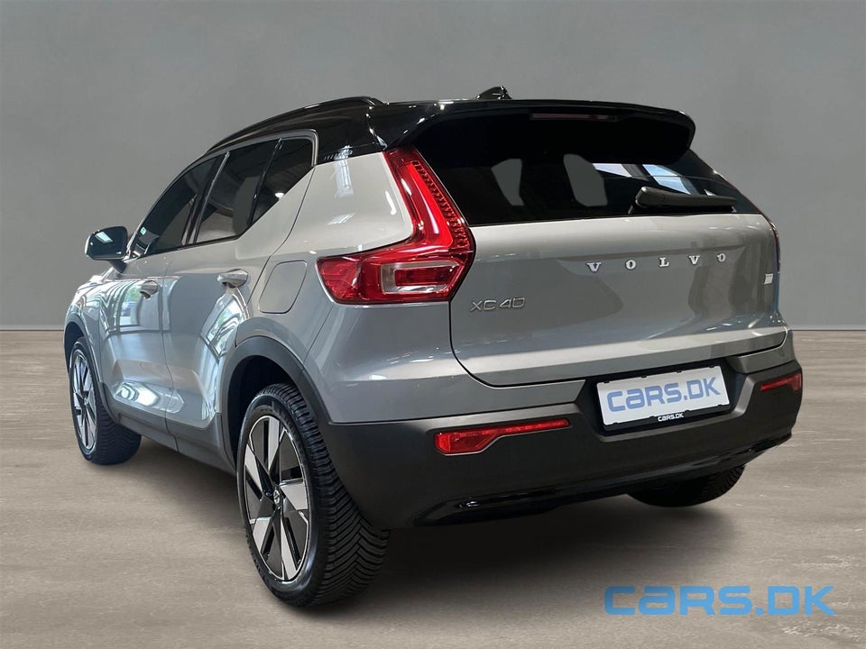 Volvo XC40 ReCharge Extended Range Plus 5d