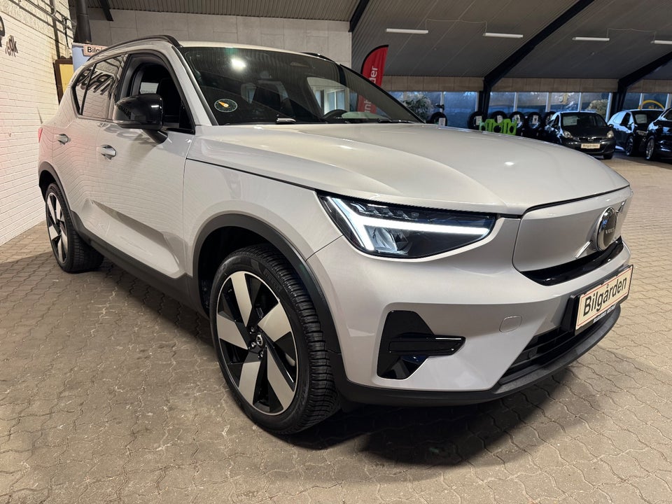 Volvo XC40 ReCharge Extended Range Plus 5d