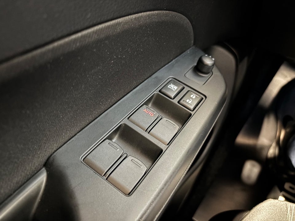 Suzuki Swift 1,2 Dualjet 5d