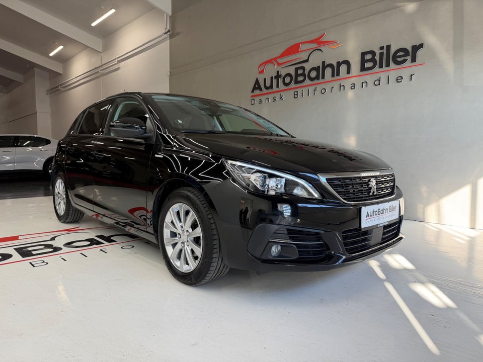 Peugeot 308 1,5 BlueHDi 130 Style 5d