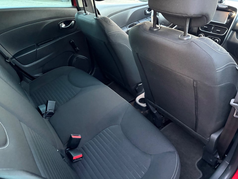 Renault Clio IV 0,9 TCe 90 Limited Sport Tourer 5d