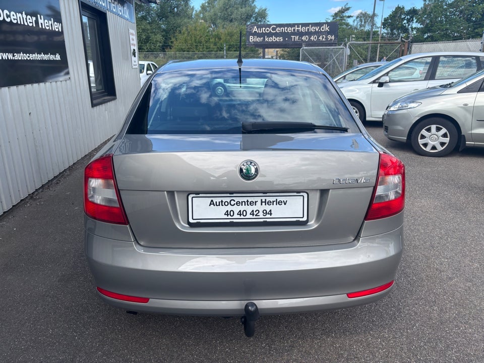 Skoda Octavia 1,2 TSi 105 Ambiente 5d