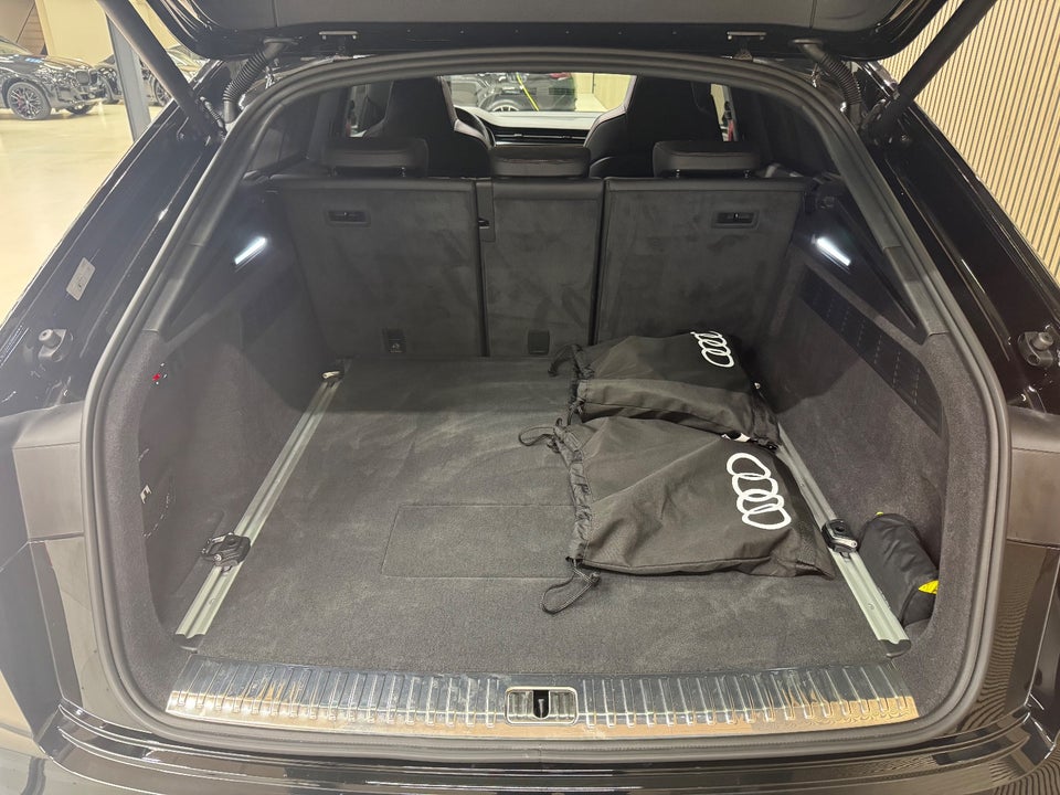 Audi Q8 60 TFSi e S-line Edition quattro Tiptr. 5d