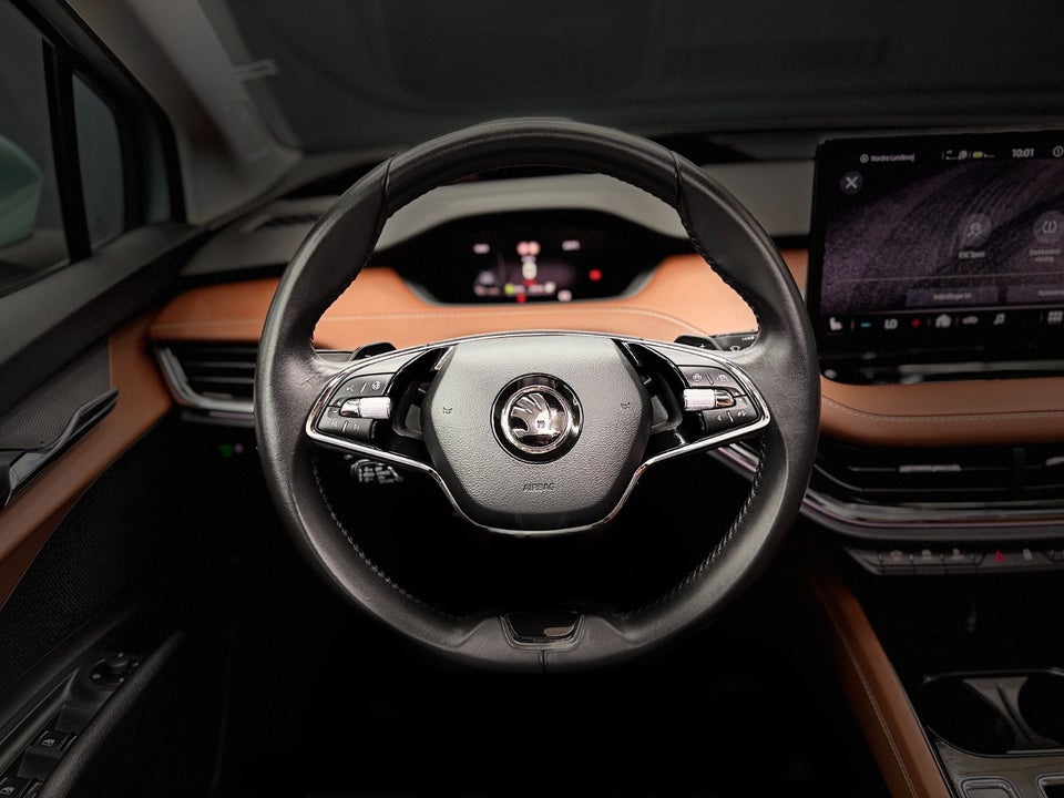 Skoda Enyaq 80x iV ecoSuite 5d