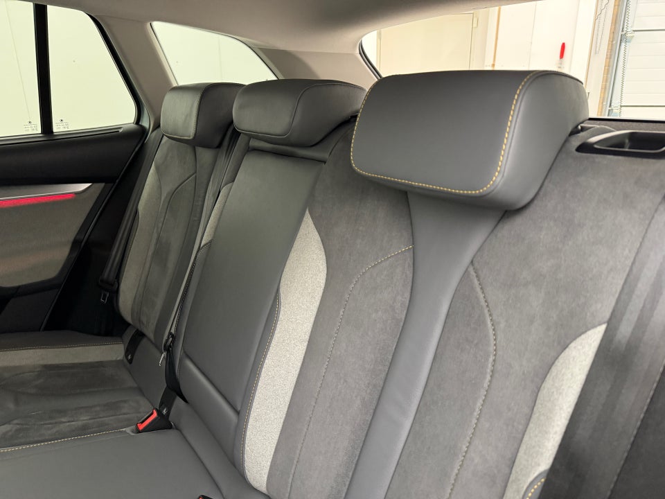 Skoda Enyaq 80 iV Lounge 5d