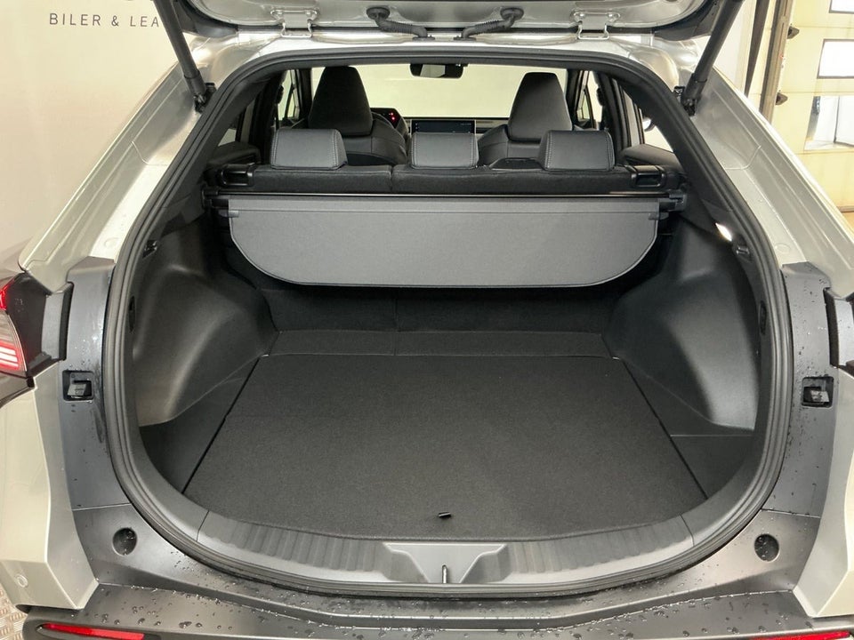 Toyota bZ4X Executive 5d