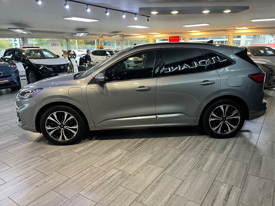 Ford Kuga 2,5 PHEV ST-Line X CVT 5d