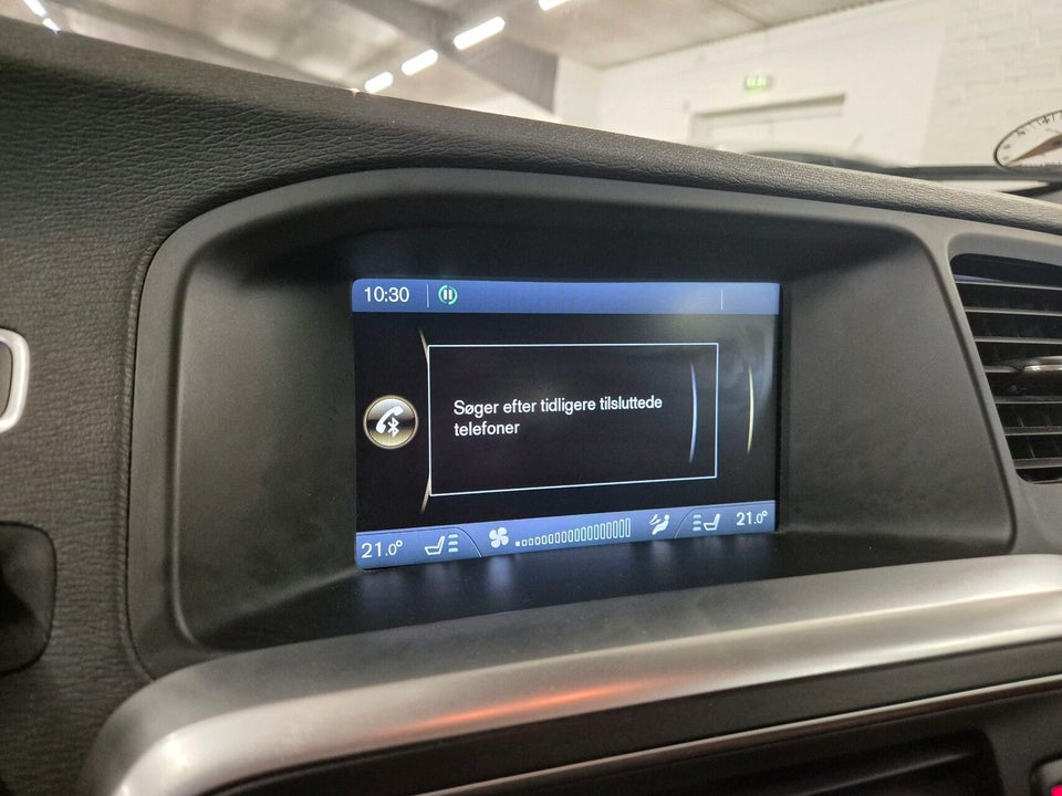 Volvo V60 1,6 D2 115 Kinetic aut. 5d