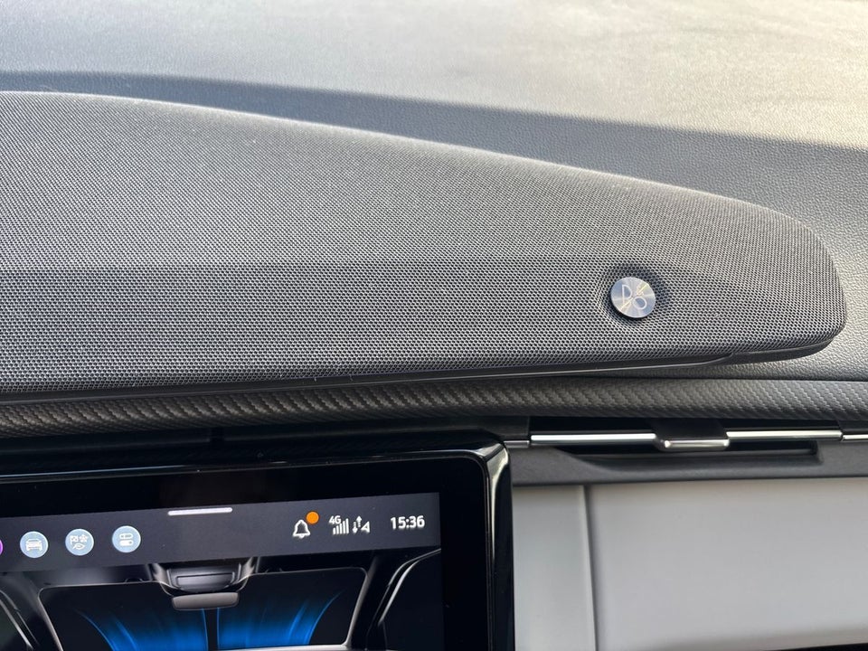 Ford Explorer 55 Premium Standard Range 5d