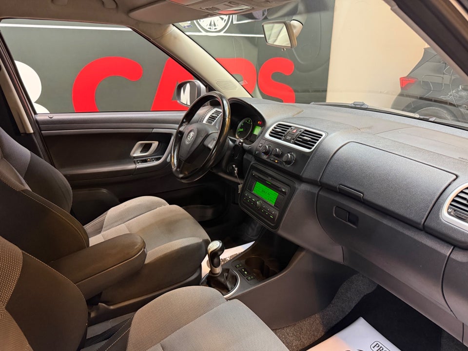 Skoda Fabia 1,6 16V Elegance 5d