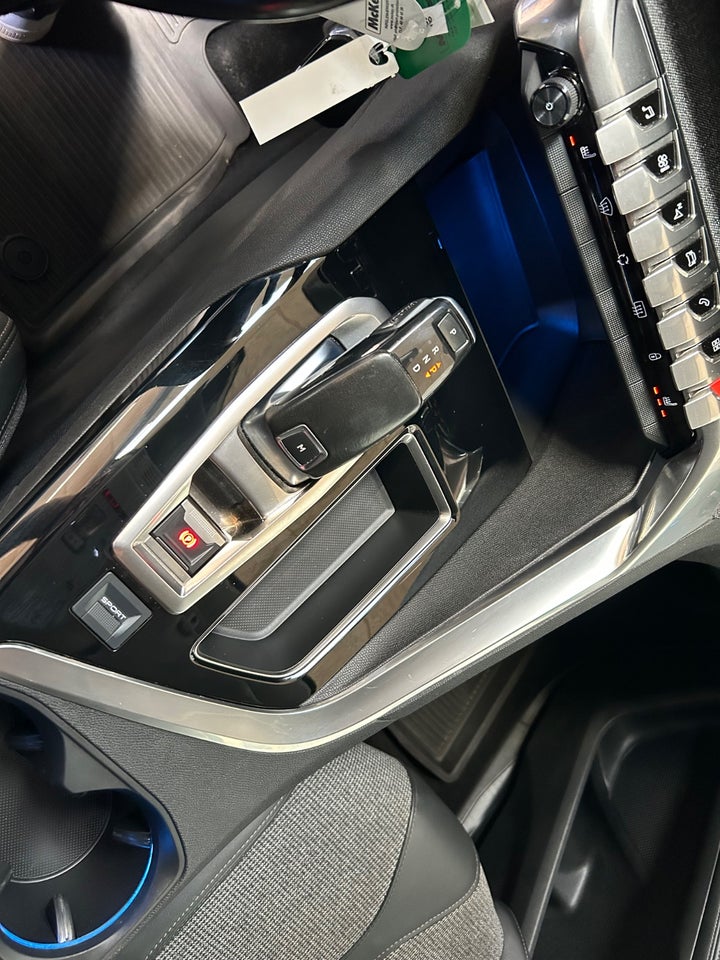 Peugeot 5008 1,5 BlueHDi 130 Allure EAT8 7prs 5d
