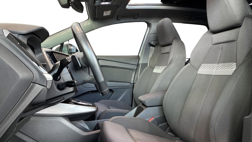 Audi Q4 e-tron 40 S-line 5d