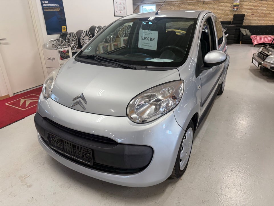 Citroën C1 1,0i  5d