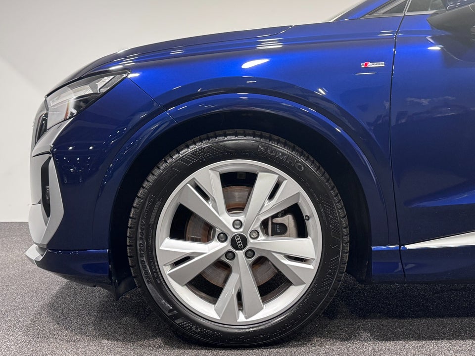 Audi Q4 e-tron 40 S-line Sportback 5d
