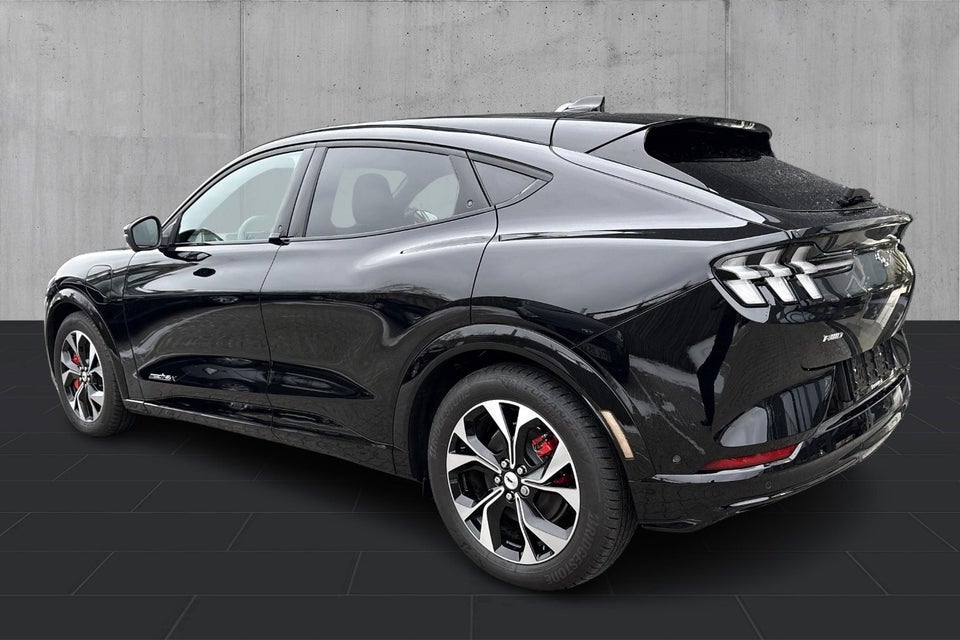 Ford Mustang Mach-E 91 Premium Extended Range AWD 5d