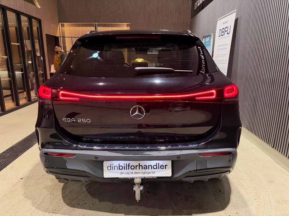 Mercedes EQA250 AMG Line 5d