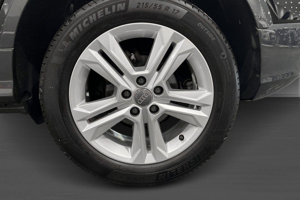 Audi Q2 35 TFSi Prestige S-tr. 5d