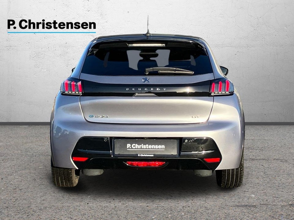 Peugeot e-208 50 GT Sky 5d