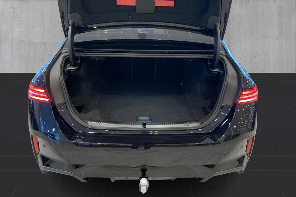 BMW i5 eDrive40 M-Sport 4d