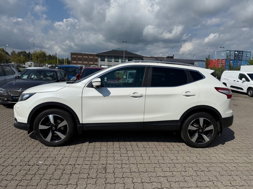Nissan Qashqai 1,2 Dig-T 115 Tekna 5d