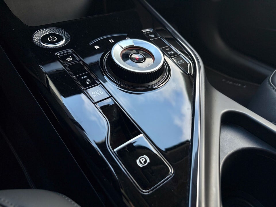 Kia Niro 64 EV Access Plus 5d
