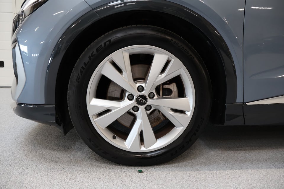 Audi Q4 e-tron 40 Advanced S-line 5d