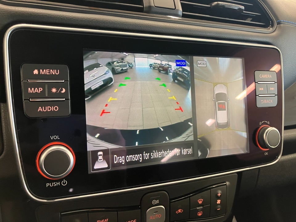 Nissan Leaf 39 N-Connecta 5d