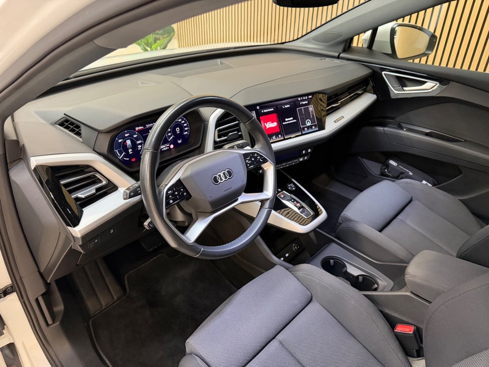 Audi Q4 e-tron 40 Attitude 5d